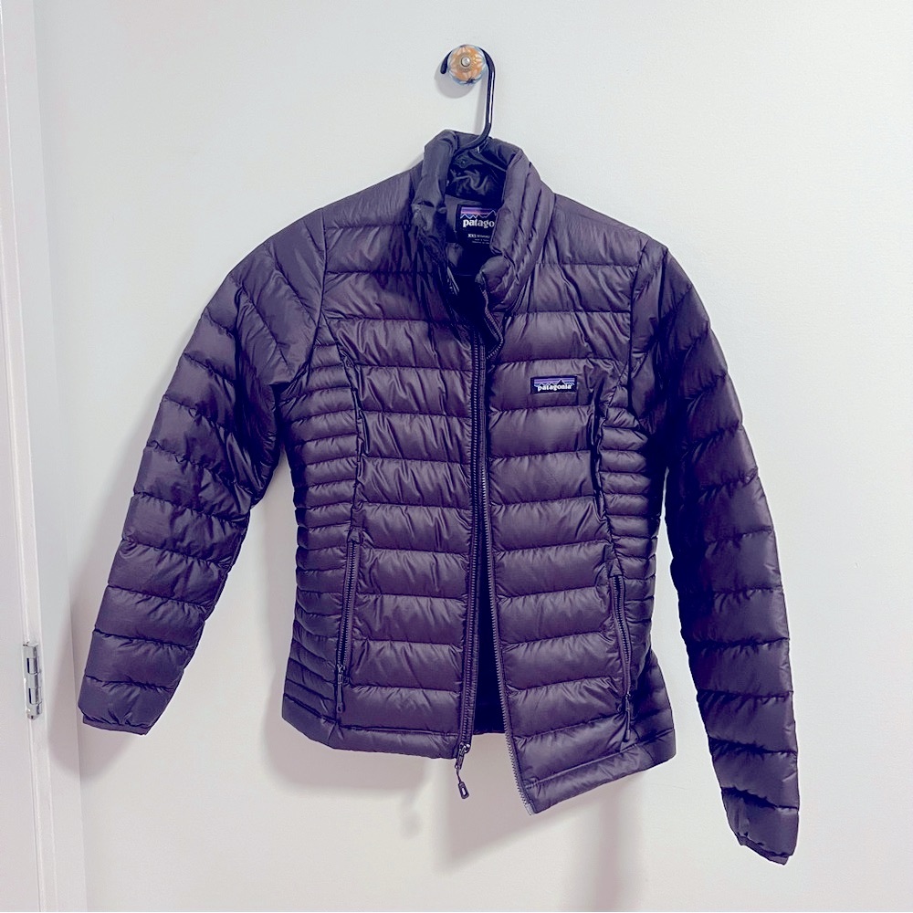 Patagonia women’s nano puff jacket